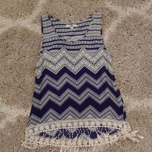 Super cute fringed top